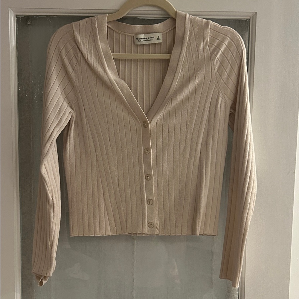 Abercrombie & Fitch Cream Ribbed Cardigan